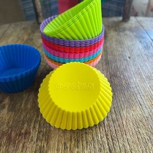Silicone Baking Cups - Multicolor Set of 34